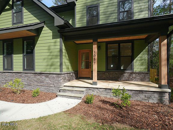2nd image of 1057 Greenbriar Drive