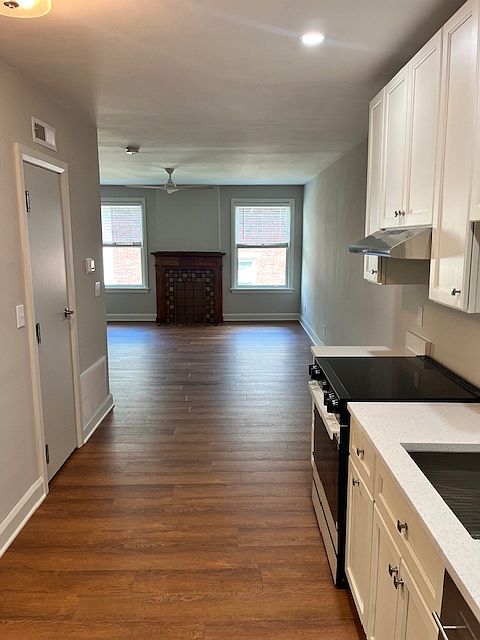 Kitchen facing studio