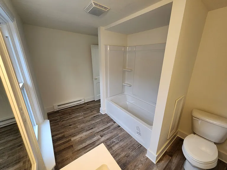 344 W Baltimore St — Photo 17