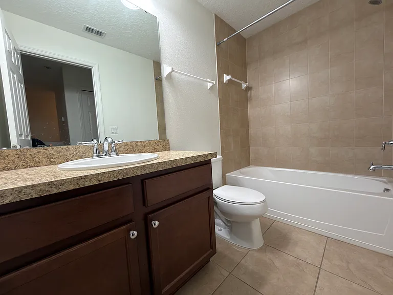 1036 Laurel Ridge Ln — Photo 19