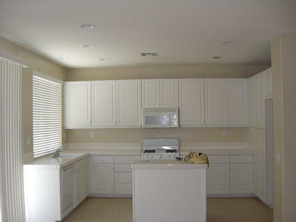 1st image of 38922 Canyon Bridge Cir
