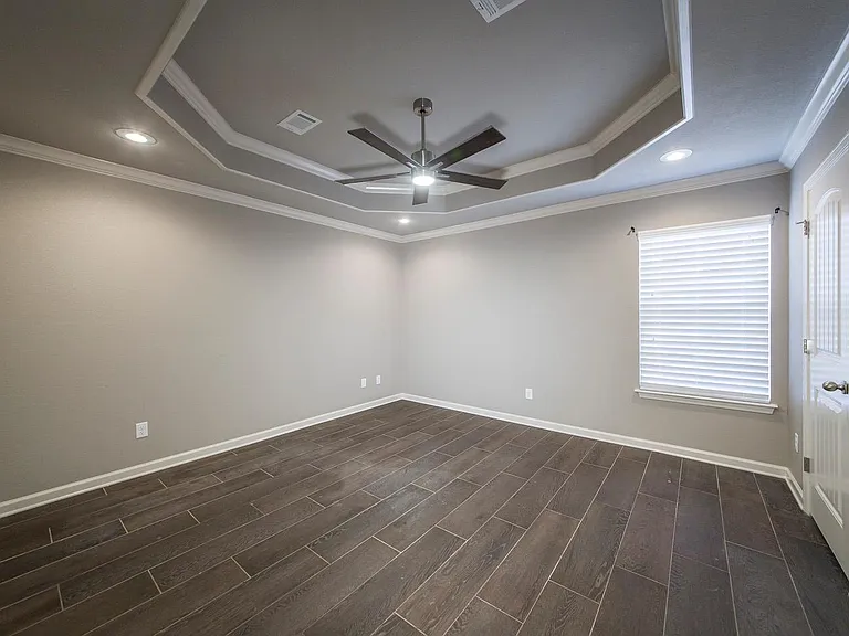 29 Newcastle Dr — Photo 22