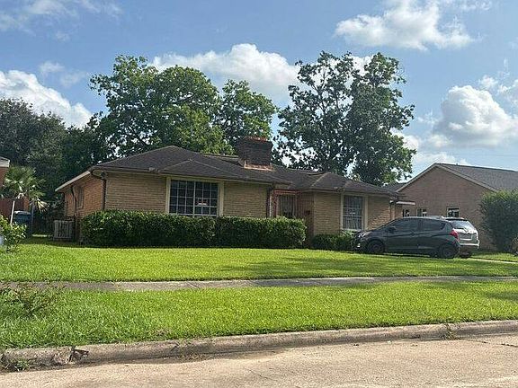 3rd image of 4715 Knottynold Ln