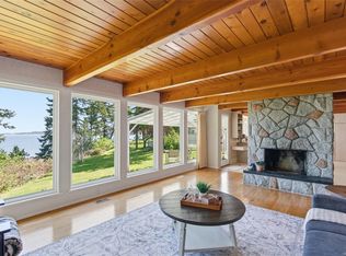 590 Willow St, Parksville, BC V9P 1A5