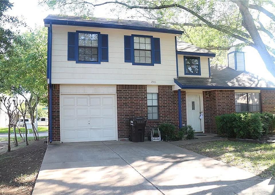 1st image of 2901 Mulberry Ln