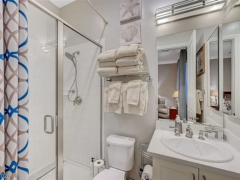 81 Navarra Canyon Ct — Photo 40