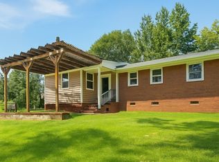 805 Perley St, Fayetteville, NC 28305
