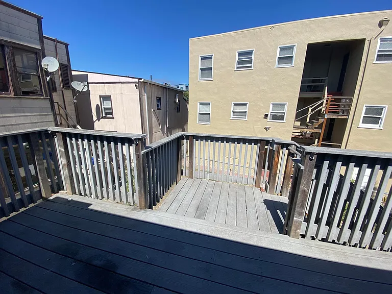 4330 Essex St — Photo 8