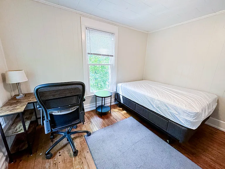 128 Blair St — Photo 25