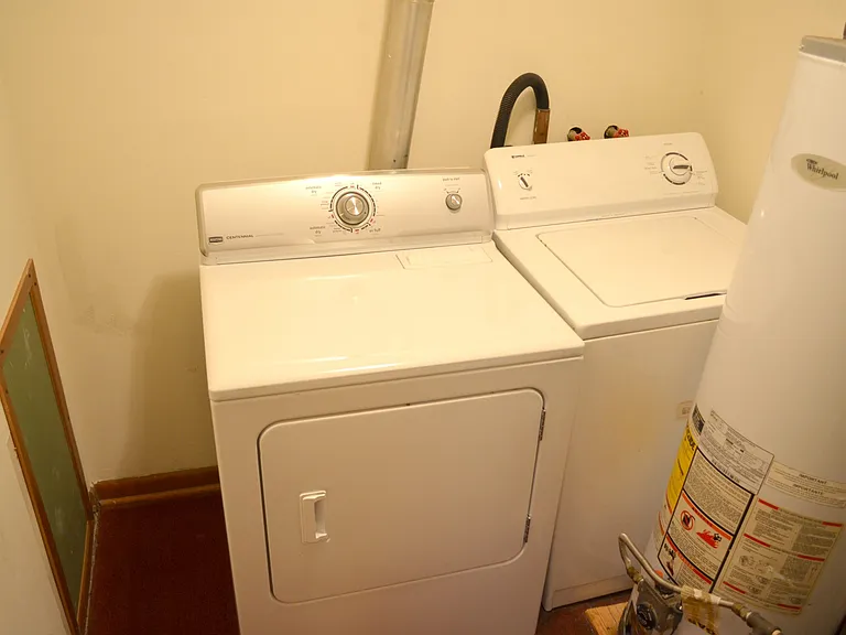 6300 Ervin Rd #11 — Photo 7