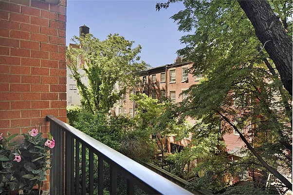 Sold by Corcoran | media 12