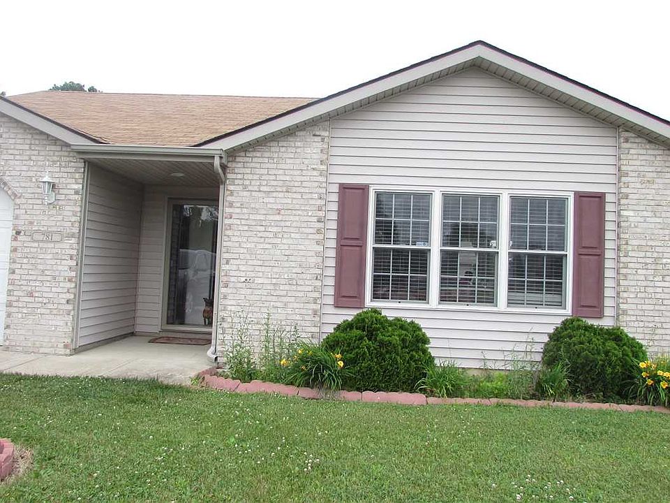 1st image of 781 S Cottonwood Ct