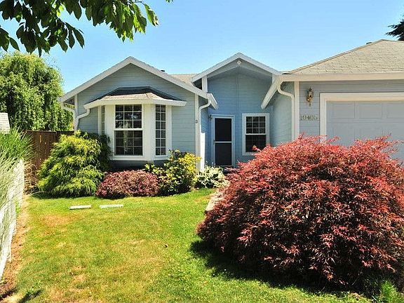 2nd image of 10405 NE 44th Ct