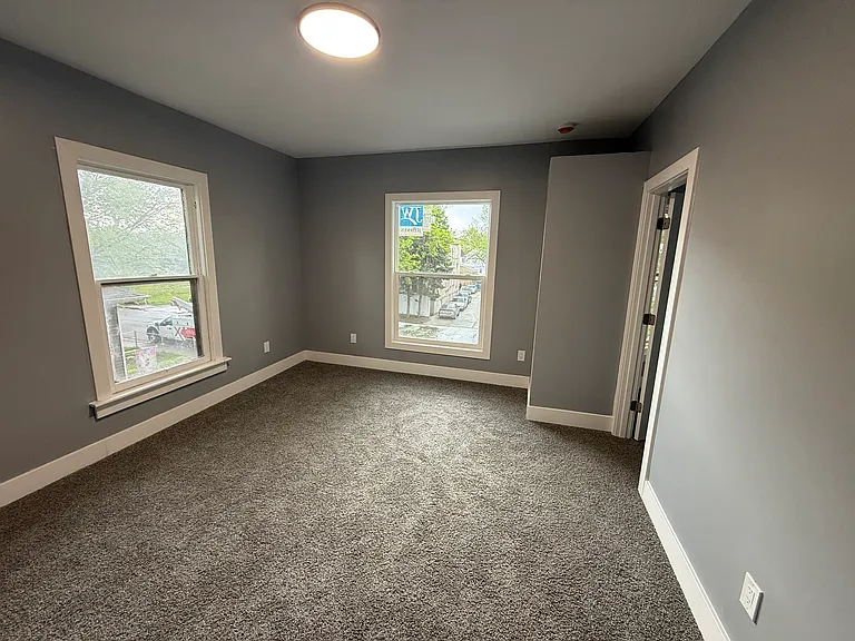 20 Carroll St #3 — Photo 5