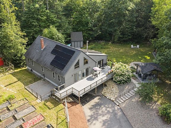 3rd image of 737 New West Townsend Rd