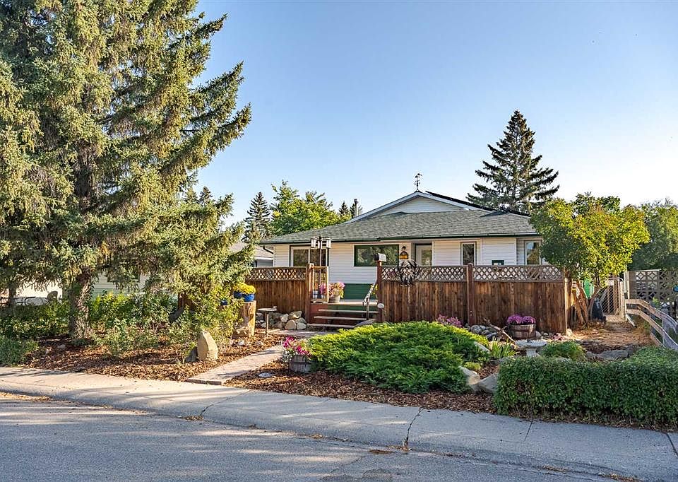 1st image of 64 SW Foxwell Rd SE