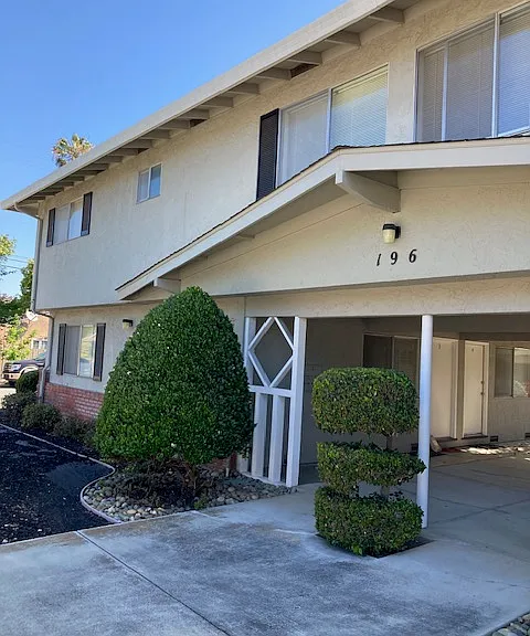Front of building.
Unit is upstairs (not facing the street)