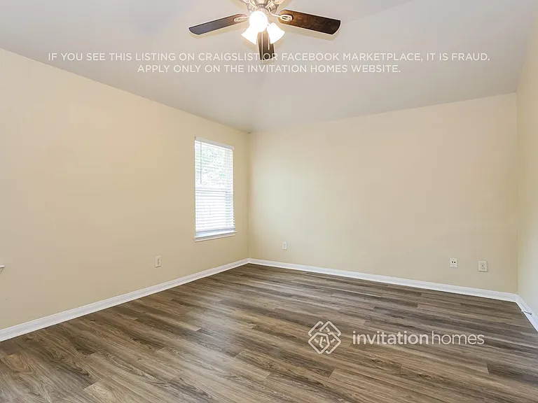 914 Doubletree Glen Dr — Photo 10