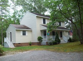 785 Peach Point Rd, Mathews, VA 23109