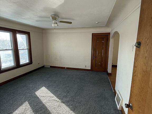 4th image of 1014 Carmel St #B