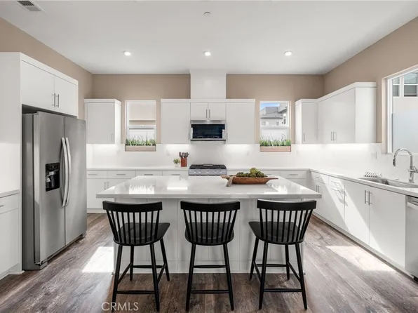 1423 W Cara Dr, Anaheim, CA 92805