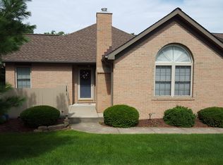 314 Greenbriar Dr, Ravenna, OH 44266
