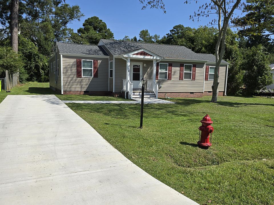 Curbside view