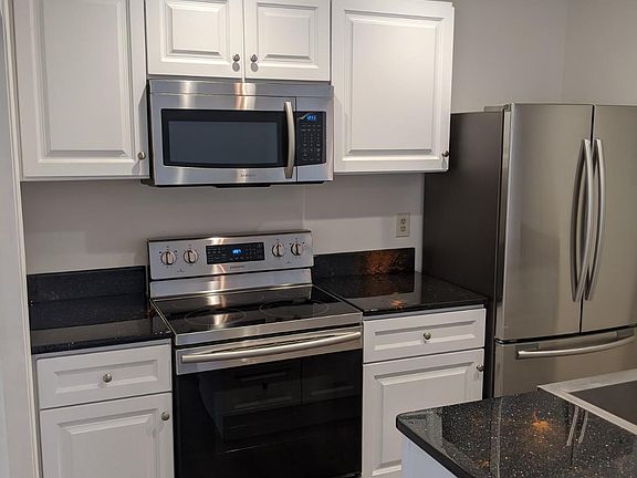 2nd image of 5056 Rhode Island Dr