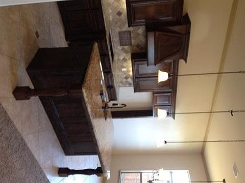 3rd image of 1407 Barrolo Dr