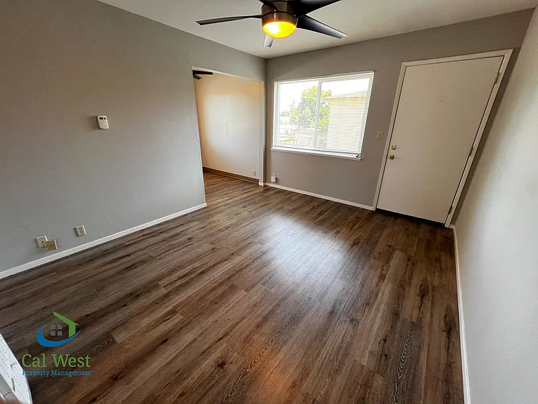 164 Topeka Ave #7 — Photo 11
