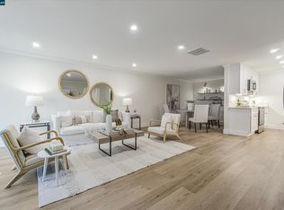 1904 Ptarmigan Dr APT 2, Walnut Creek, CA 94595