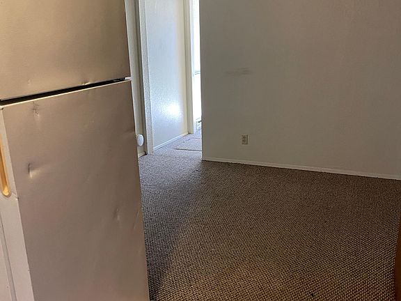 3rd image of 1104 High Ave