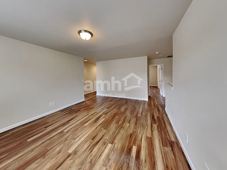 2681 Moore Ave — Photo 9