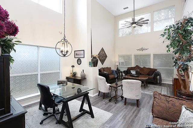 6010 Wood Byu — Photo 5