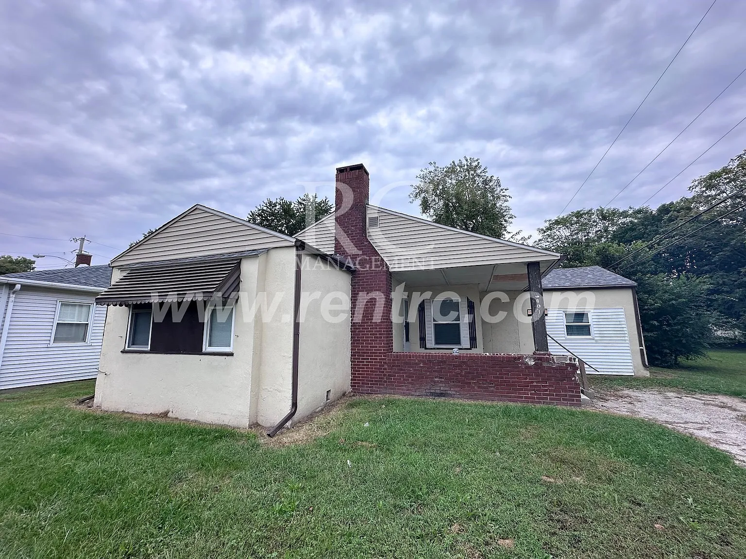 3 bed, 1150 sqft, $875 — Photo 1