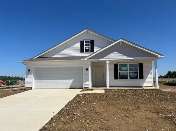13 Walnut Mill Way, Ashville, OH 43103