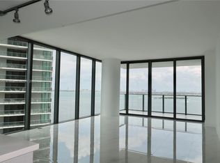 650 NE 32nd St #1207, Miami, FL 33137