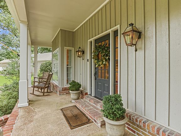 3rd image of 2145 Rolling Valley Dr