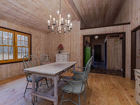 Hardwood flooring newer