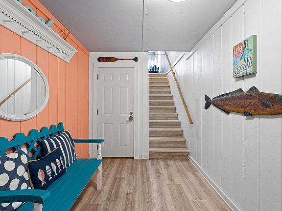 5th image of 7823 Gulf Blvd