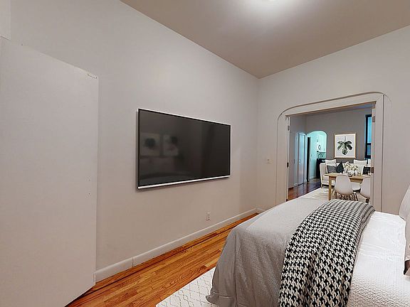 2nd image of 1502 1st Ave APT 2B