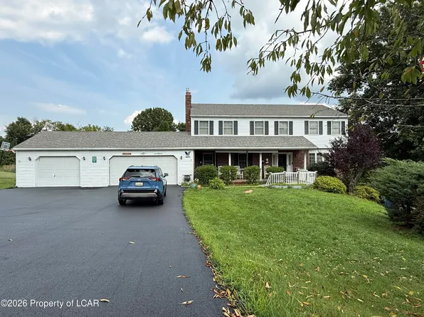 127 Klinger Dr, Sugarloaf, PA 18249
