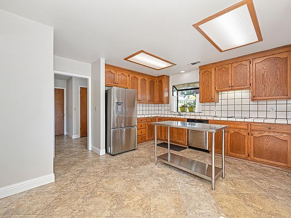 5th image of 14891 Lago Dr
