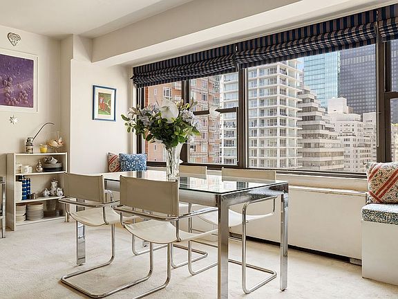 3rd image of 166 E 61st St APT 15L