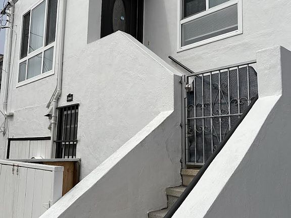 3rd image of 2401 38th Ave