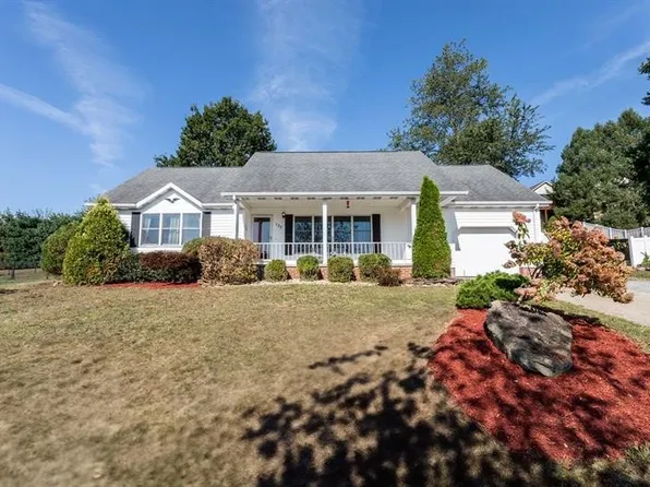 137 Mellingertown Rd, Mount Pleasant, PA 15666