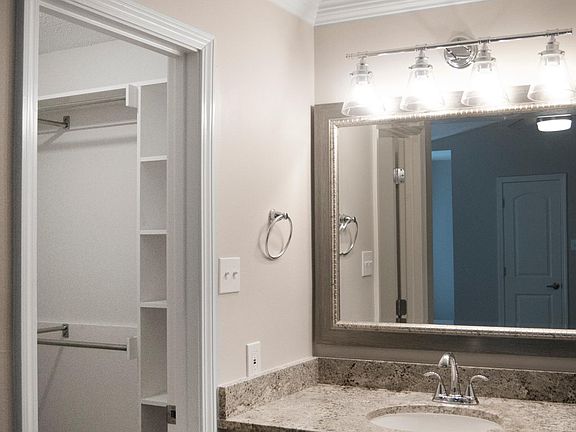 MASTER BATH VANITY