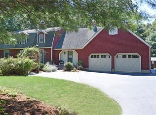 30 Ann Dr, East Greenwich, RI 02818