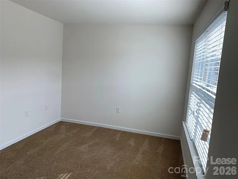 4265 Long Arrow Dr — Photo 6