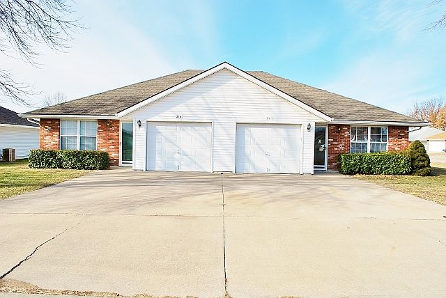1st image of 216-18 Amanda Ln
